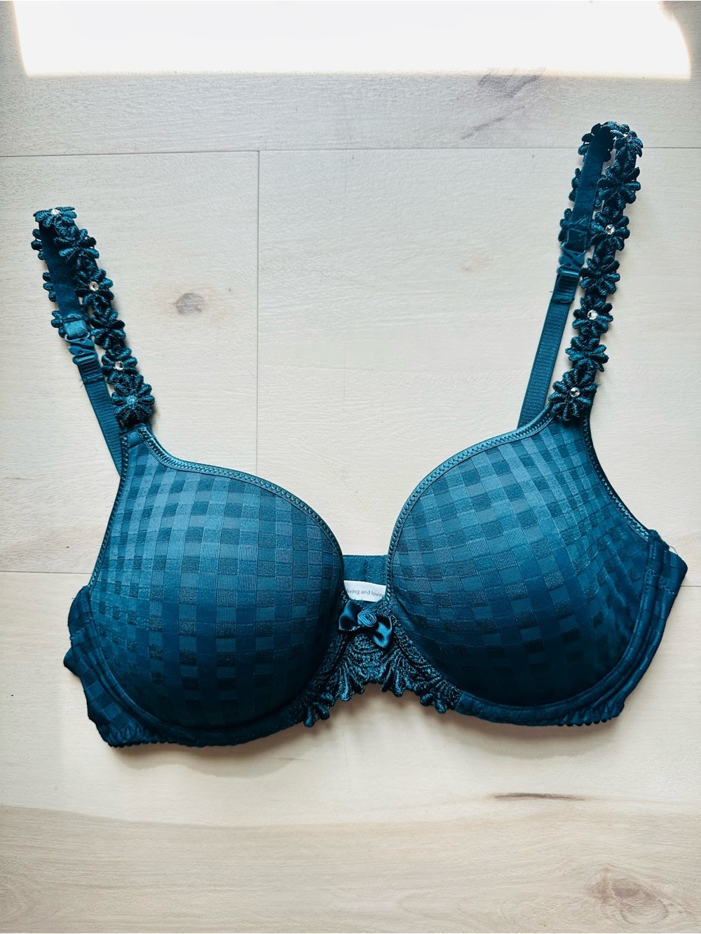 Avero Heart Shape Bra Empire Green Teal Floral-Trim T-Shirt Bra - Comfortable - Picture 2 of 16